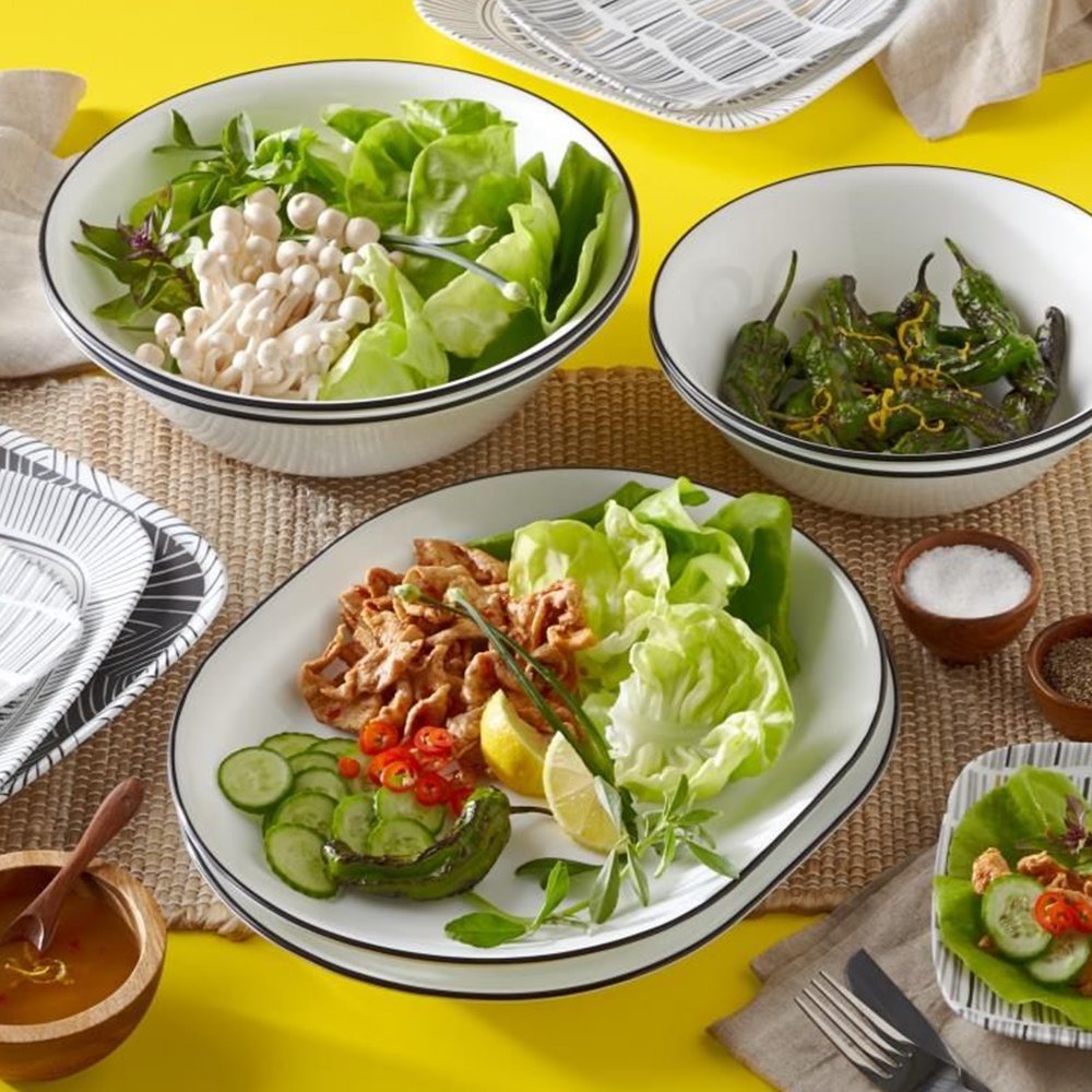 קערת סלט גדולה 2 ל' , פס שחור מבית Corning Corelle קורנינג