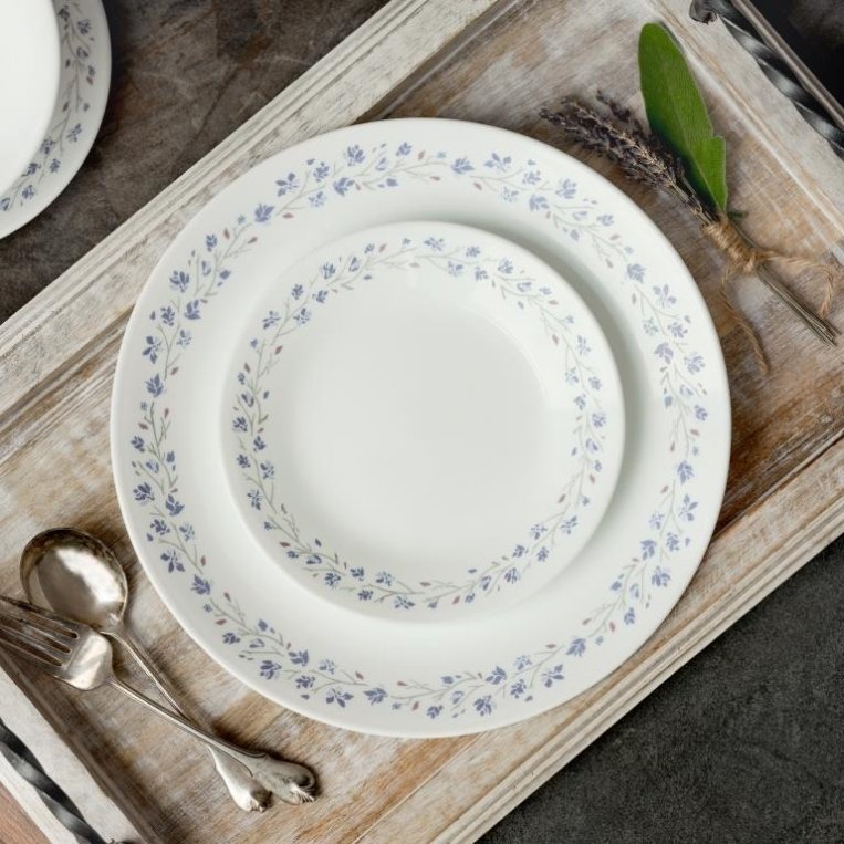 צלחת עוגה 17 ס"מ , Lilac Blush מבית CORELLE קורנינג