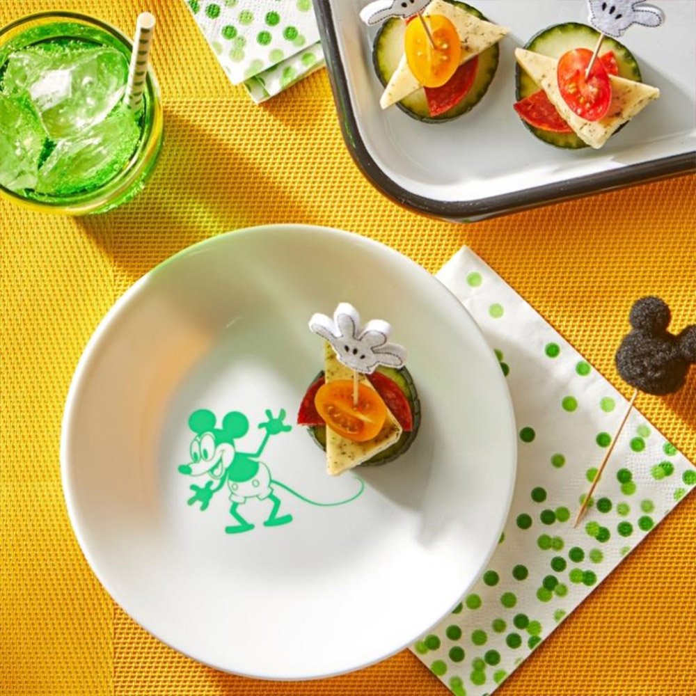 מארז 8 צלחות עוגה 17 ס"מ דגם Mickey מבית קורנינג corelle
