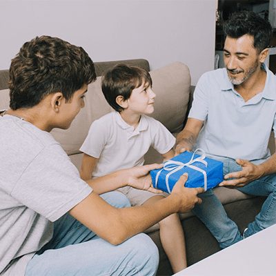 כרטיס מתנה לגבר