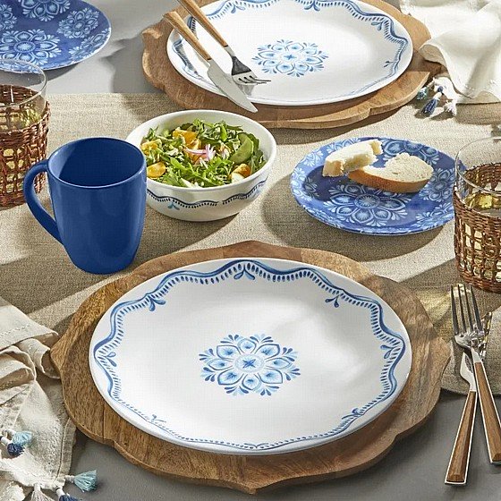 סט צלחות 18 חלקים , דגם Ocean Blues , מבית קורנינג corelle